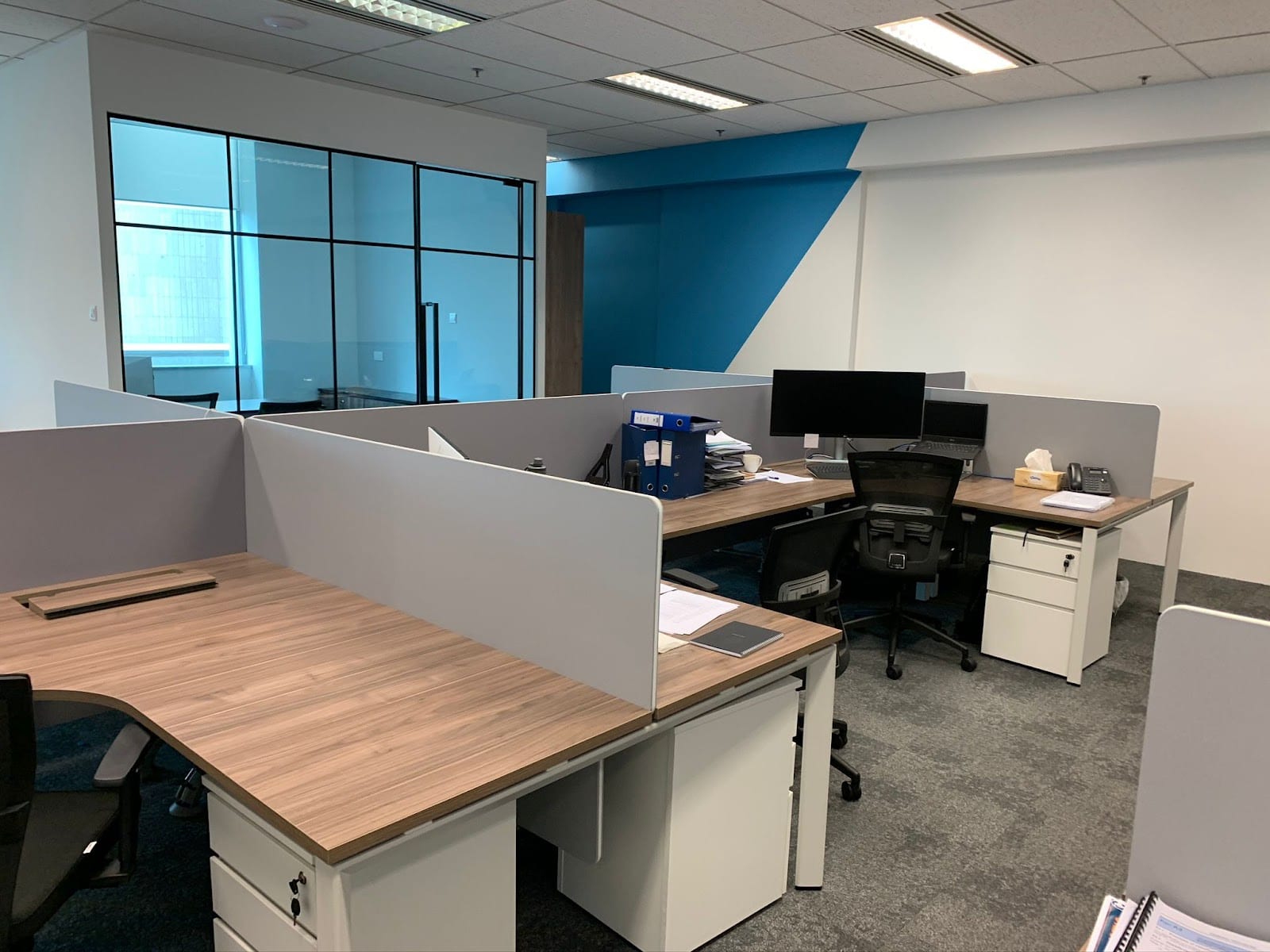 Six Battery Road Raffles Place Interior and View
